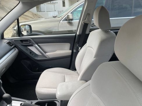 Used 2015 Subaru Forester 2.5i Premium w/ All-Weather Package AWD/4WD image 6