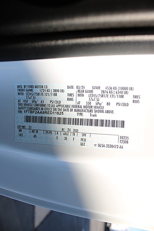 Used 2024 Ford F250 XL RWD image 40