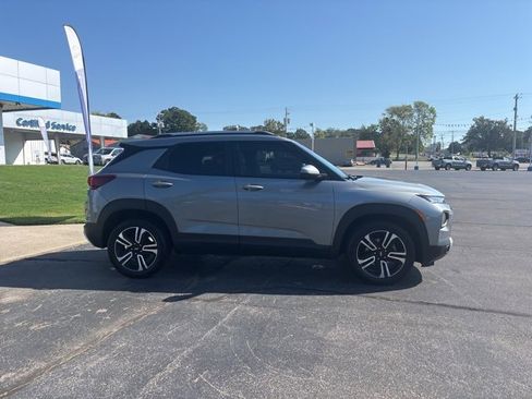 Used 2023 Chevrolet TrailBlazer LT image 5
