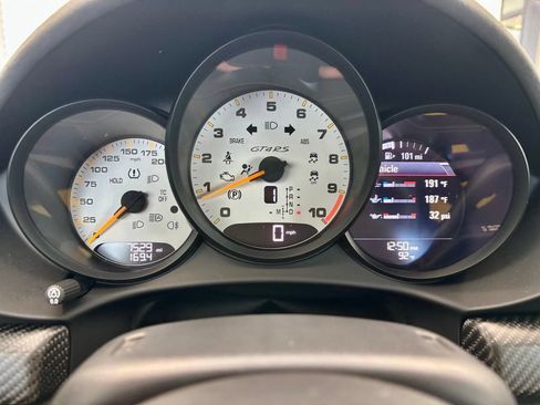 Used 2023 Porsche 718 Cayman GT4 RS RWD image 4