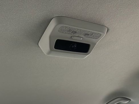 New 2026 Kia Carnival EX image 41