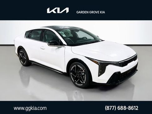 New 2025 Kia K4 GT-Line w/ GT-Line Premium Package image 1
