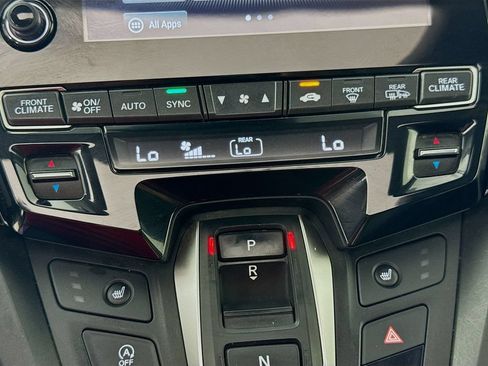 Used 2023 Honda Odyssey EX-L image 17