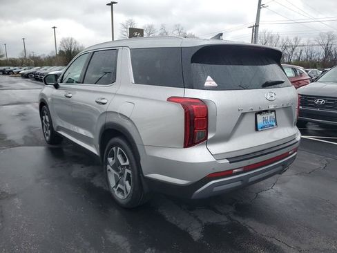 Used 2025 Hyundai Palisade SEL image 3