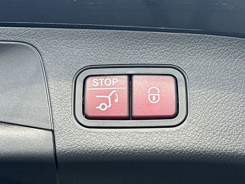 New 2026 Mercedes-Benz GLA 250 GLA 250 image 22