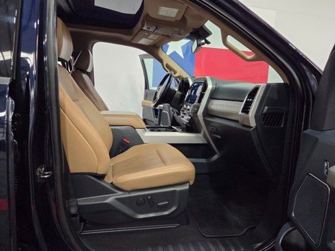 Used 2022 Ford F250 Lariat w/ Lariat Ultimate Package image 75