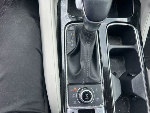 Used 2021 Kia Telluride S AWD/4WD image 23