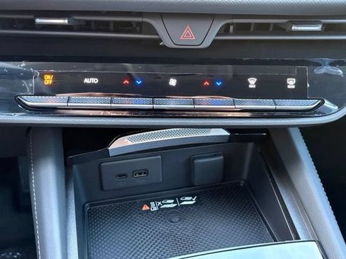 New 2026 Buick Envision Preferred AWD/4WD image 23