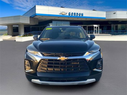 Used 2021 Chevrolet Blazer LT image 2