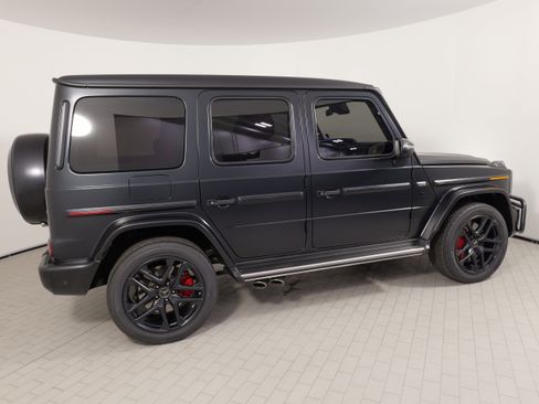 Used 2022 Mercedes-Benz G 63 AMG 4MATIC image 11