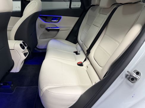 Certified 2025 Mercedes-Benz GLC 300 image 39