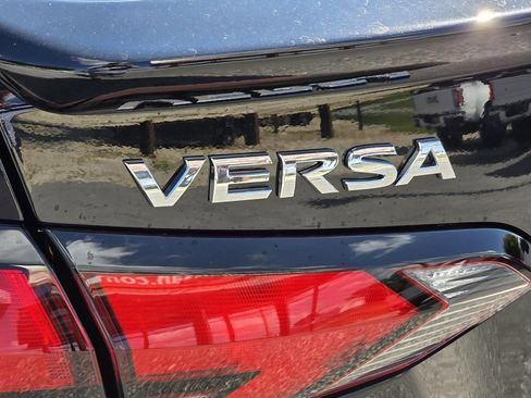 New 2025 Nissan Versa SR w/ Trunk Package image 25