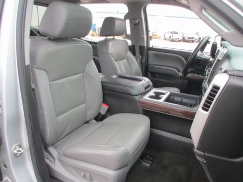 Used 2015 GMC Sierra 1500 SLT w/ SLT Crew Cab Value Package image 21