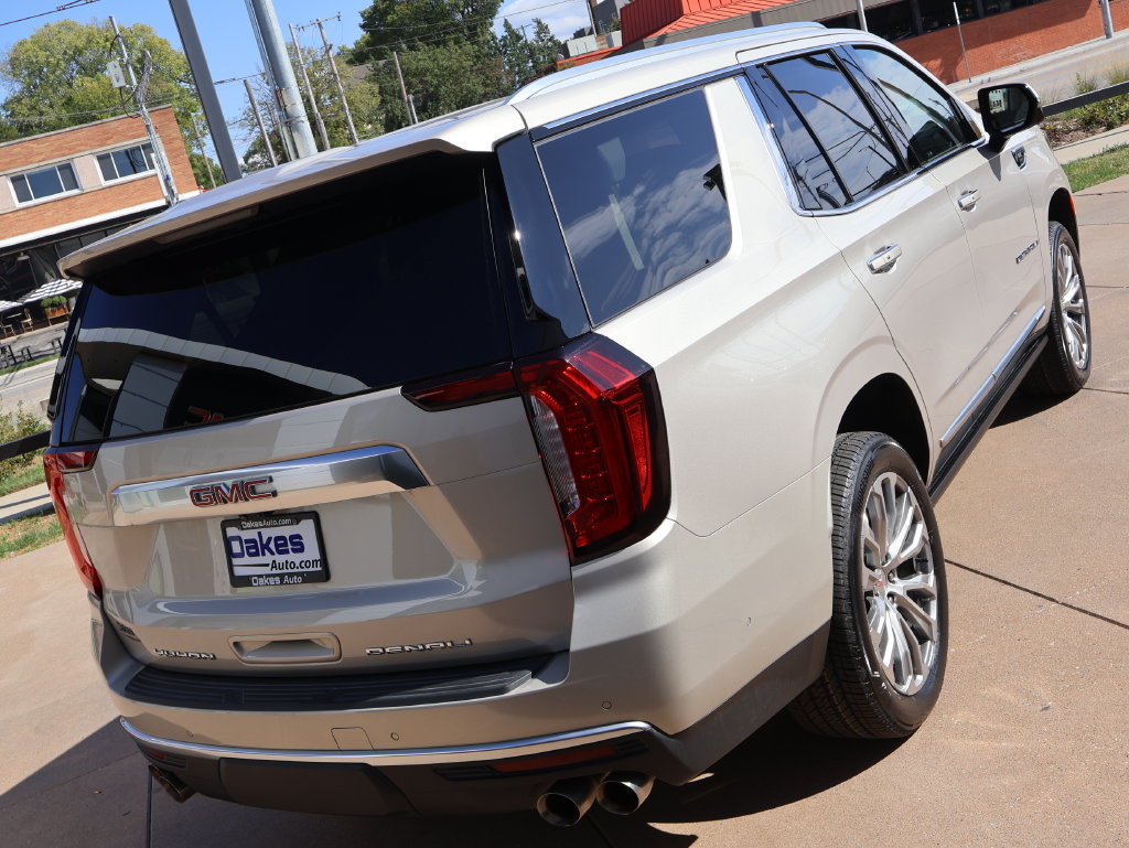 Certified 2023 GMC Yukon Denali w/ Denali Reserve Package AWD/4WD image 6
