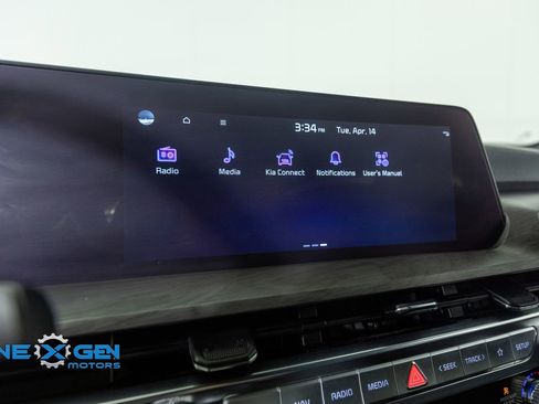 Used 2024 Kia Telluride SX Prestige X-Pro AWD/4WD image 19