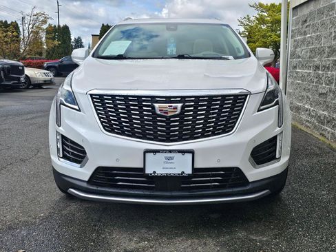 Used 2023 Cadillac XT5 Premium Luxury w/ Technology Package AWD/4WD image 12