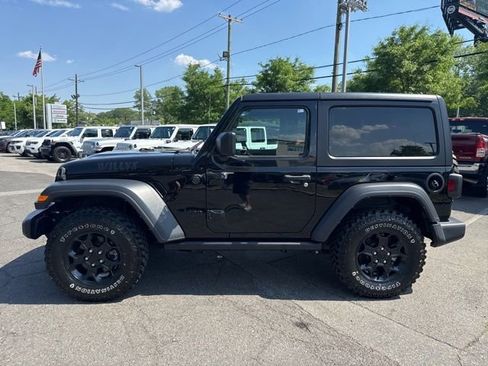 Used 2023 Jeep Wrangler Sport AWD/4WD image 21
