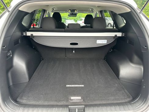 Certified 2022 Hyundai Tucson SEL w/ Cargo Package AWD/4WD image 12