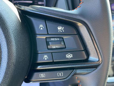 Used 2025 Subaru Crosstrek 2.5i Limited w/ Crosstrek Mirror Package AWD/4WD image 16