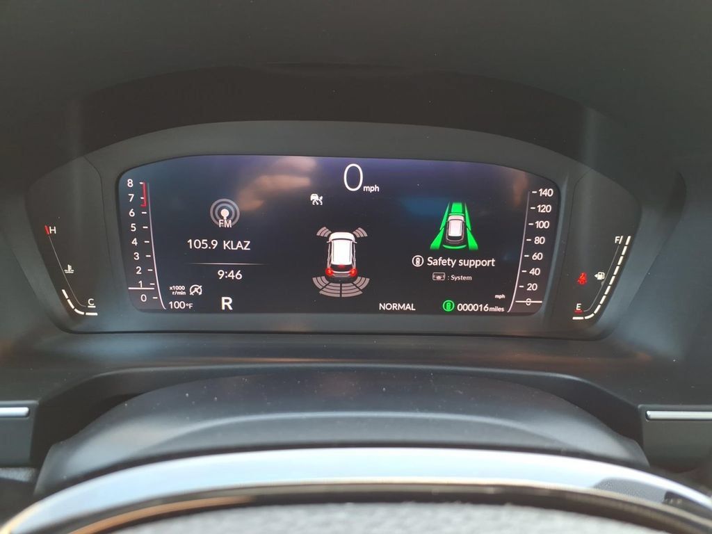 New 2026 Honda Pilot Touring image 21