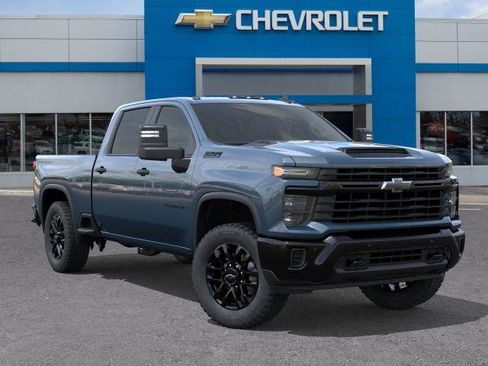 New 2026 Chevrolet Silverado 2500 Custom w/ Custom Value Package AWD/4WD image 7