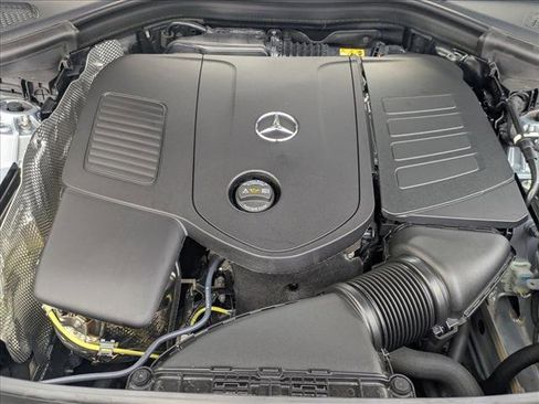 Used 2026 Mercedes-Benz GLC 300 4MATIC image 23