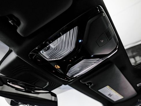 Used 2024 BMW M340i xDrive image 38