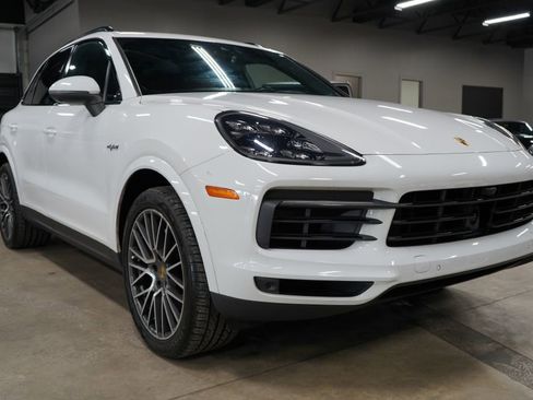 Used 2019 Porsche Cayenne E-Hybrid AWD/4WD image 7