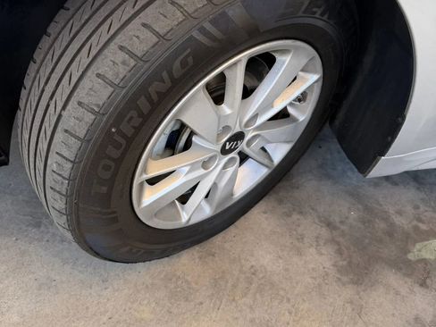 Used 2016 Kia Optima LX w/ LX Convenience Package FWD image 14