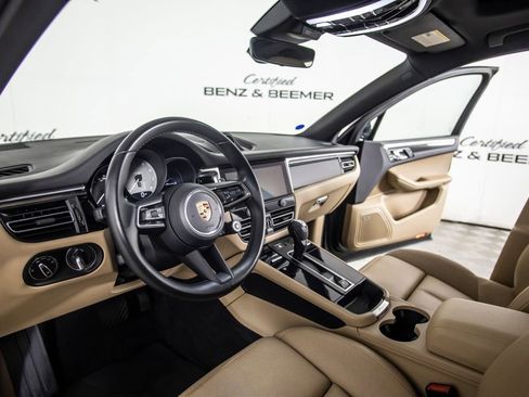 Used 2024 Porsche Macan S AWD/4WD image 20