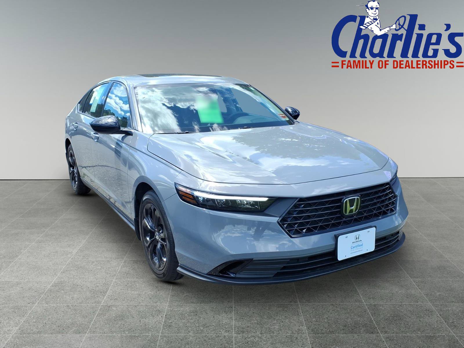 Used 2025 Honda Accord SE image 3