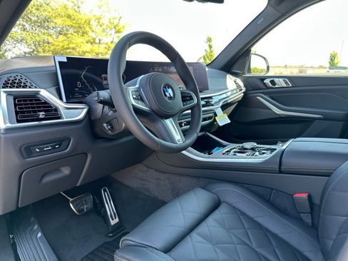 New 2026 BMW X5 xDrive40i w/ M Sport Package image 17