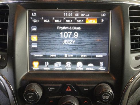 Used 2017 Jeep Grand Cherokee Altitude AWD/4WD image 25