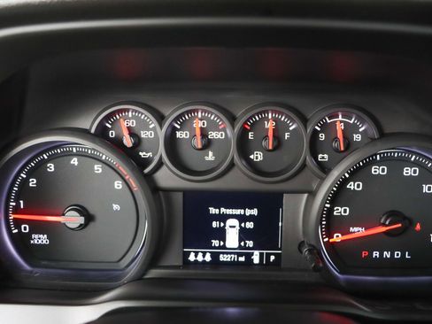 Used 2024 Chevrolet Silverado 2500 Custom image 15