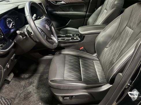 Used 2023 Buick Envision Avenir image 17
