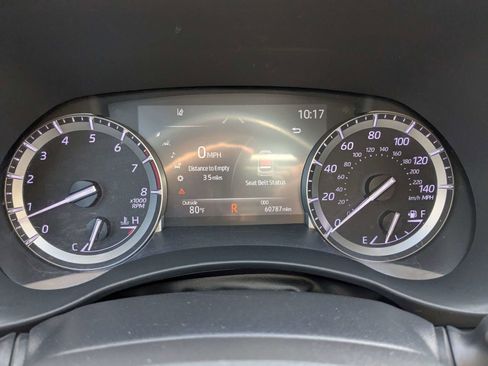 Used 2022 Toyota Highlander XLE image 31