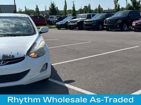 Used 2012 Hyundai Elantra GLS w/ Preferred Pkg 3 FWD image 34