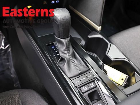 Used 2025 Toyota Camry LE FWD image 13