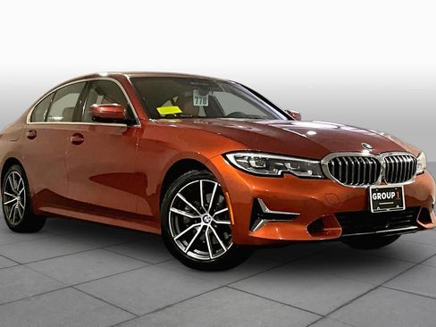 Used 2019 BMW 330i xDrive Sedan w/ Premium Package AWD/4WD image 2