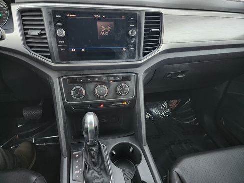Used 2018 Volkswagen Atlas SE AWD/4WD image 15