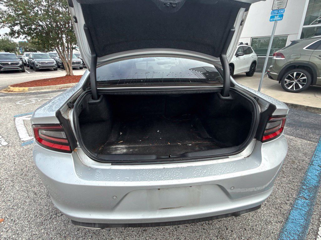 Used 2019 Dodge Charger SXT RWD image 26