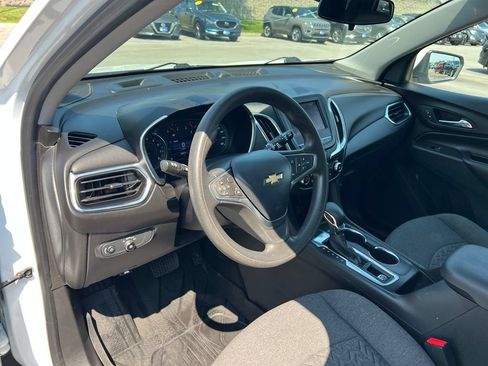 Used 2023 Chevrolet Equinox LT w/ LPO, Floor Liner Package AWD/4WD image 18