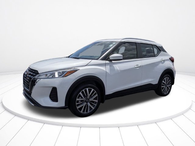 Used 2024 Nissan Kicks SV FWD image 7