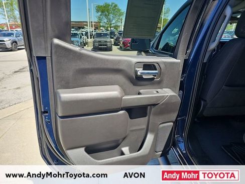 Used 2023 Chevrolet Silverado 1500 Custom AWD/4WD image 27