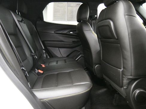 Used 2024 Chevrolet TrailBlazer ACTIV w/ Convenience Package AWD/4WD image 23