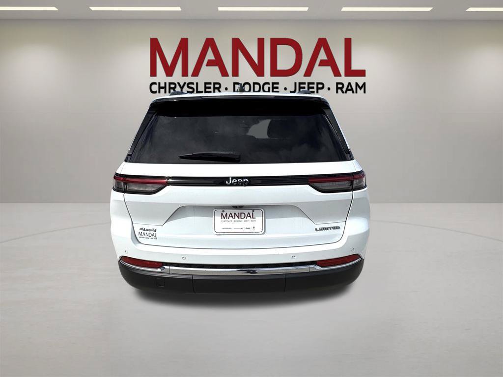 Used 2022 Jeep Grand Cherokee Limited AWD/4WD image 6