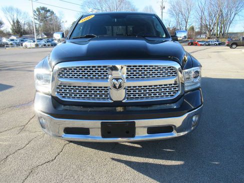 Used 2016 RAM 1500 Laramie w/ Convenience Group image 13