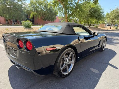 Used 2006 Chevrolet Corvette Convertible w/ Preferred Equipment Group RWD image 28