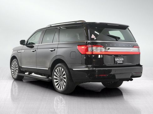 Used 2019 Lincoln Navigator Reserve AWD/4WD image 3