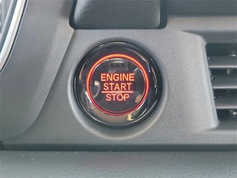 New 2025 Honda Pilot Elite image 29